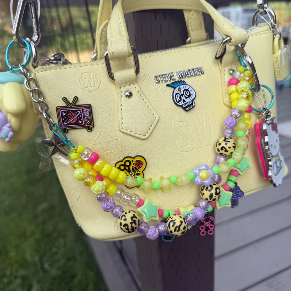 Steve Madden Yellow Crossbody Bag with Detachable Strap,kandi, Pompompurin bag